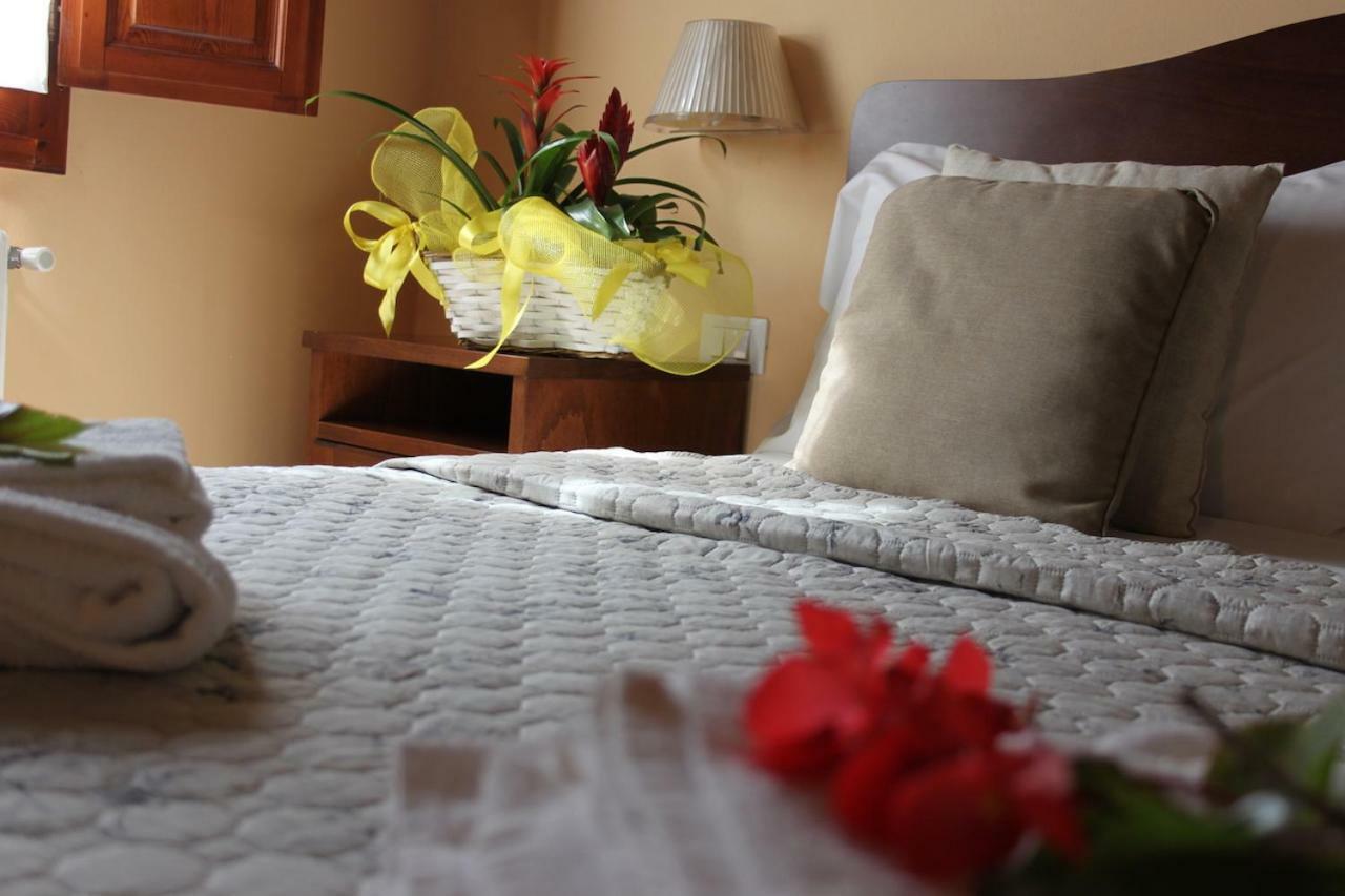 Casale Dei Cento Acri Bed & Breakfast Floransa Dış mekan fotoğraf
